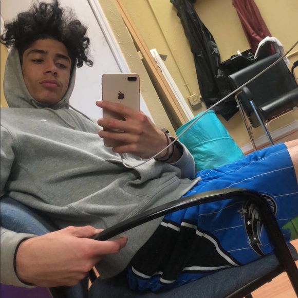 aye_t